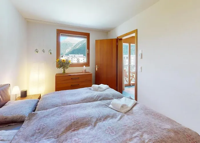 Quadratscha 12 Appartement Samedan